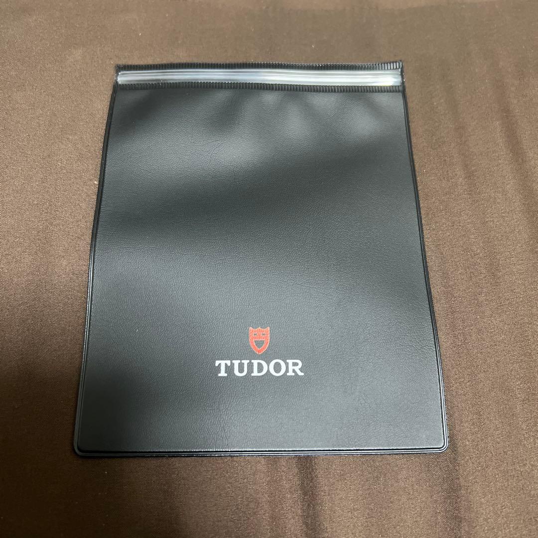 【豪華3点】TUDOR チューダー 名刺入れ/カード入れ ＋ 特別パウチ、ペン