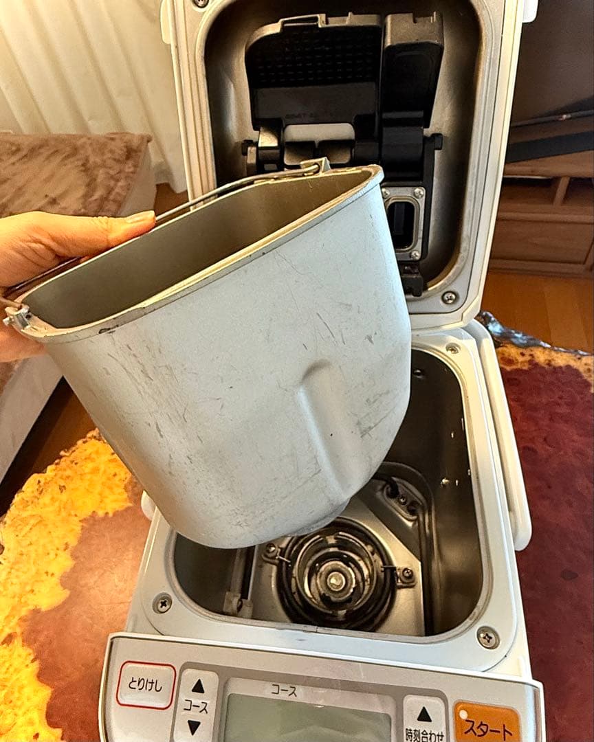 【良品】象印ホームベーカリー BB-ST10 パンくらぶ ホワイト