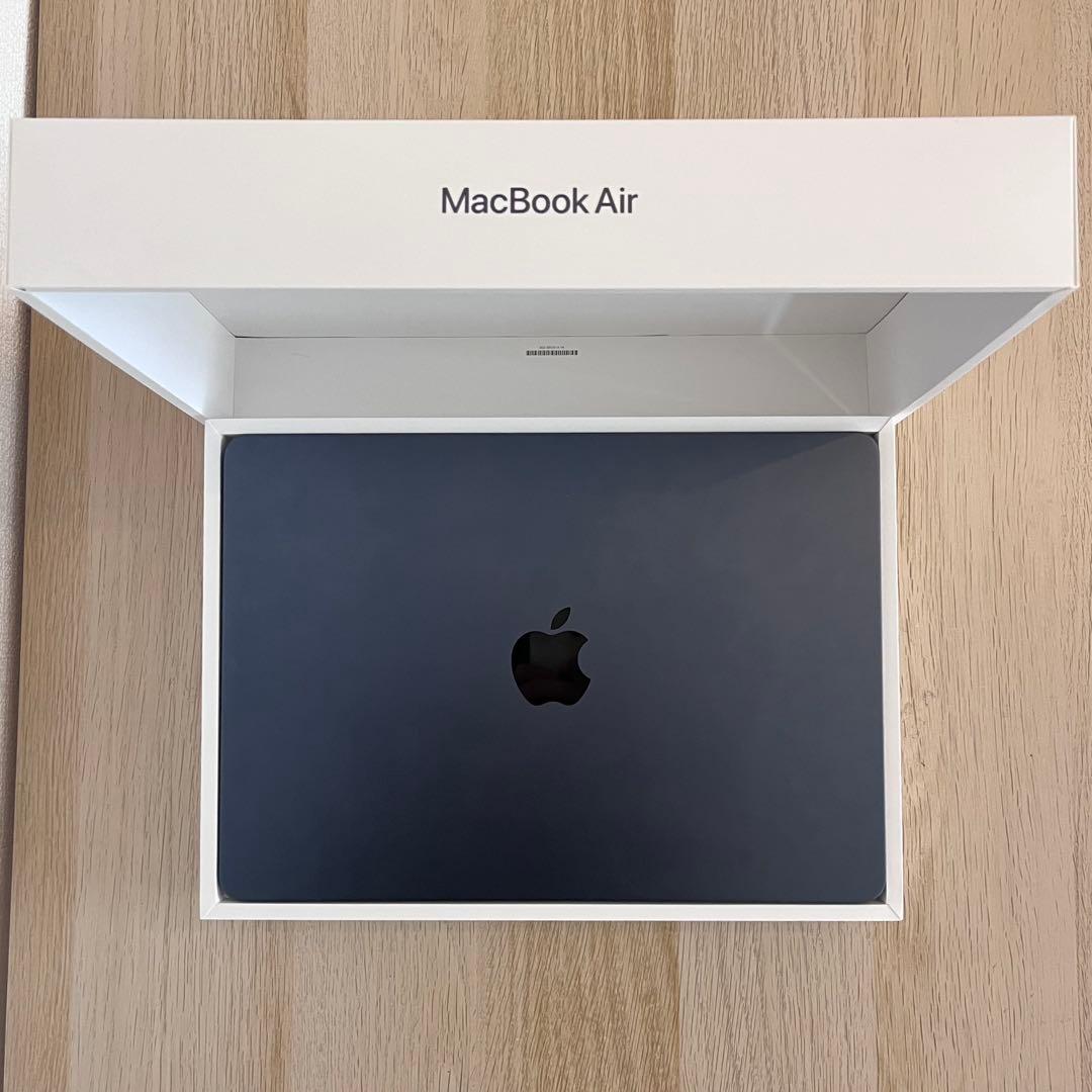 【美品】MacBookAir M4 13インチ 16GB 256GBミッドナイト