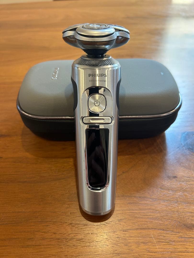 PHILIPS S9000 プレステージ 72枚刃 最高級モデル