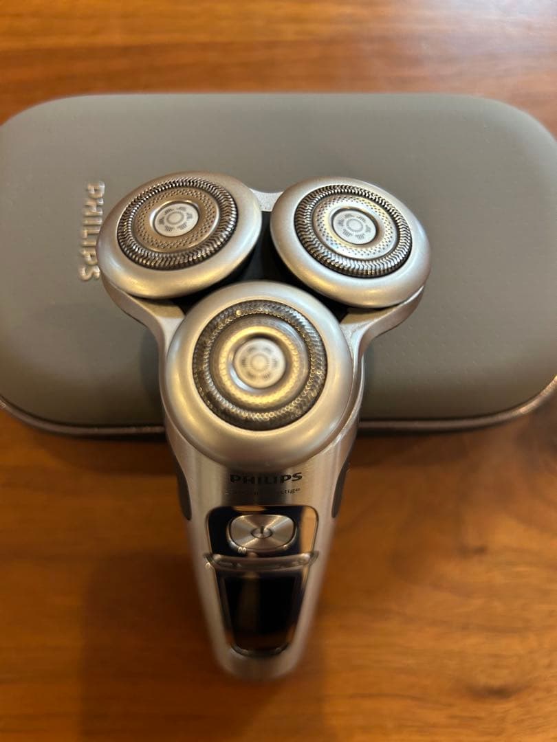 PHILIPS S9000 プレステージ 72枚刃 最高級モデル