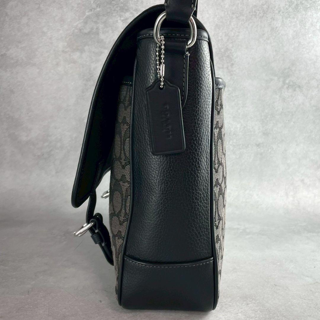 レア 極美品 コーチ スプリント メッセンジャーバッグ A4 レザー ロゴ 黒