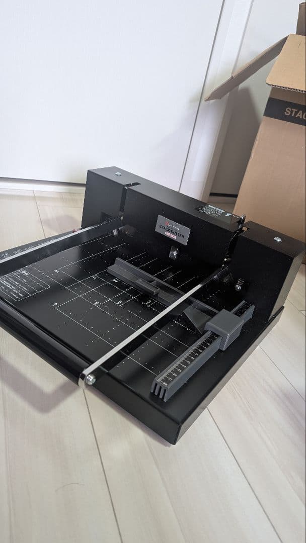 パーソナル断裁機200DX　箱あり