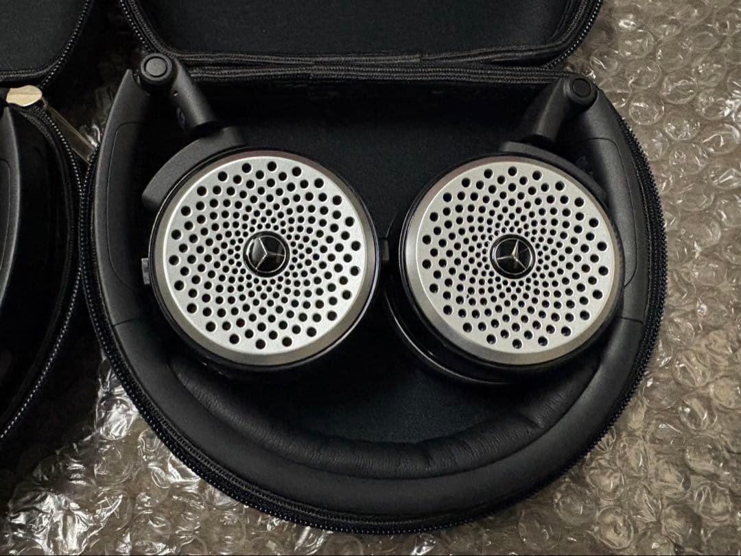 ベンツ W222 Sクラス用リアエンターテイメント用　純正　ヘッドフォン