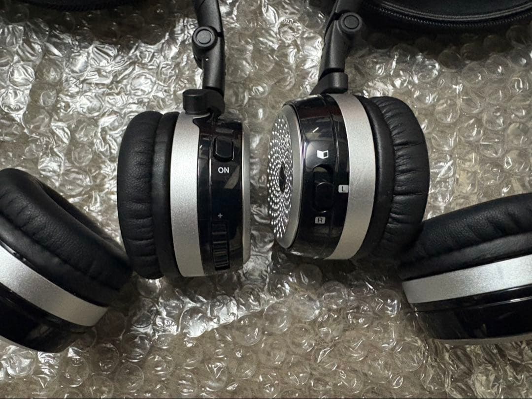 ベンツ W222 Sクラス用リアエンターテイメント用　純正　ヘッドフォン