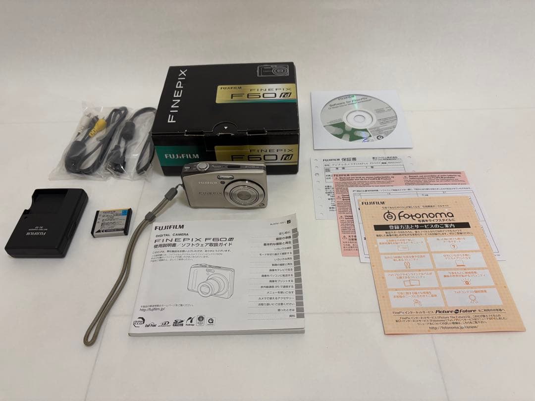 FUJIFILM FINEPIX F60 fd (富士フイルム)