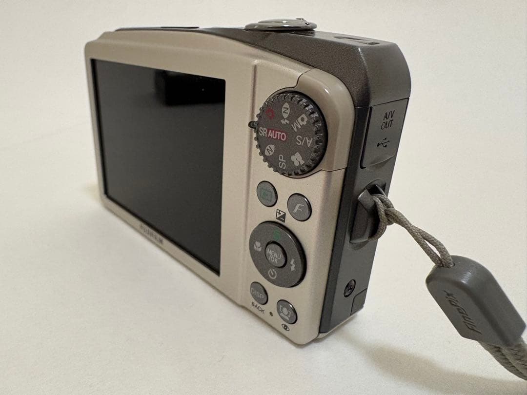 FUJIFILM FINEPIX F60 fd (富士フイルム)