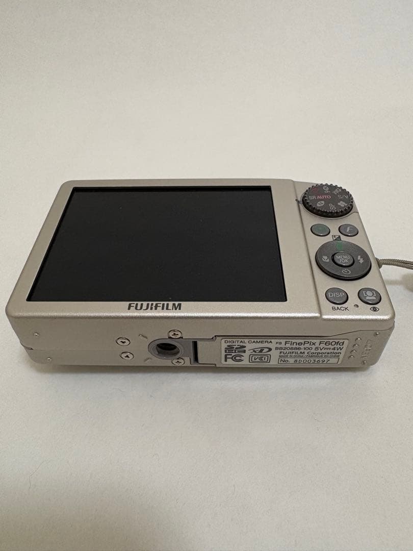 FUJIFILM FINEPIX F60 fd (富士フイルム)