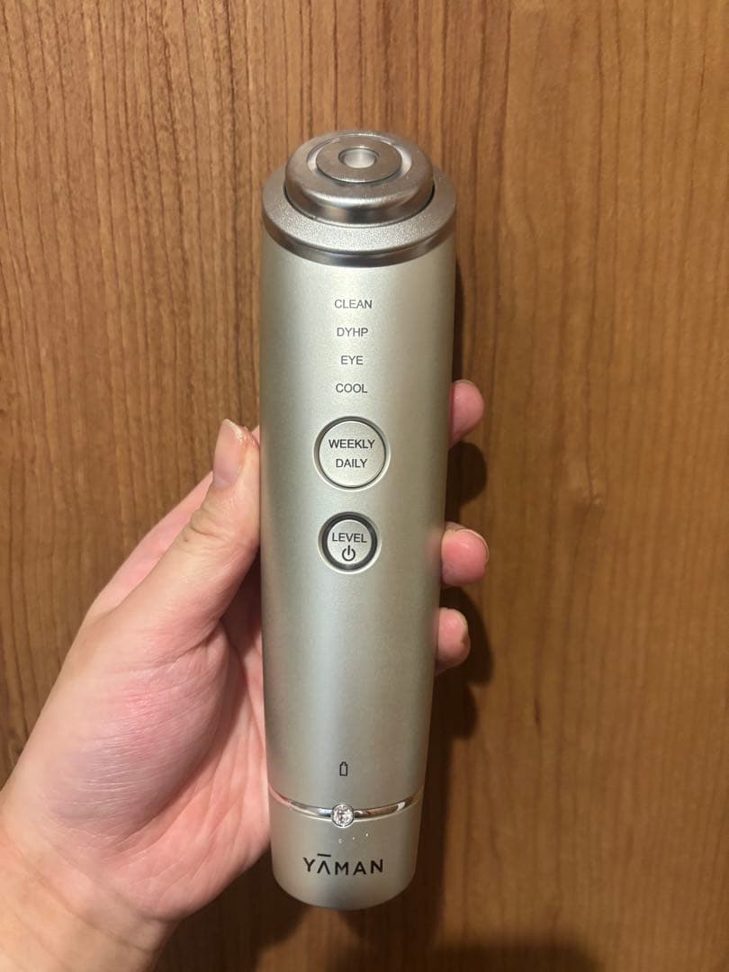 ヤーマン　フォトプラス シャイニー ネオ YJFM18Ｎ