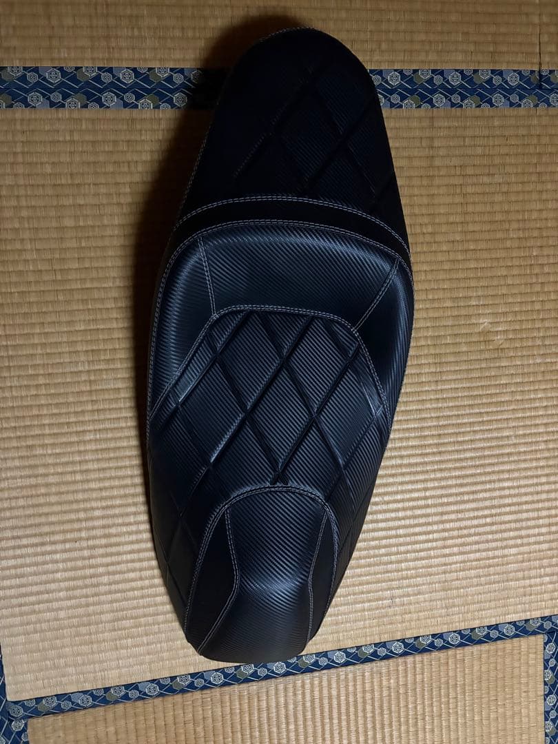 pcx125 jk05ノイワットダンシート 21年式