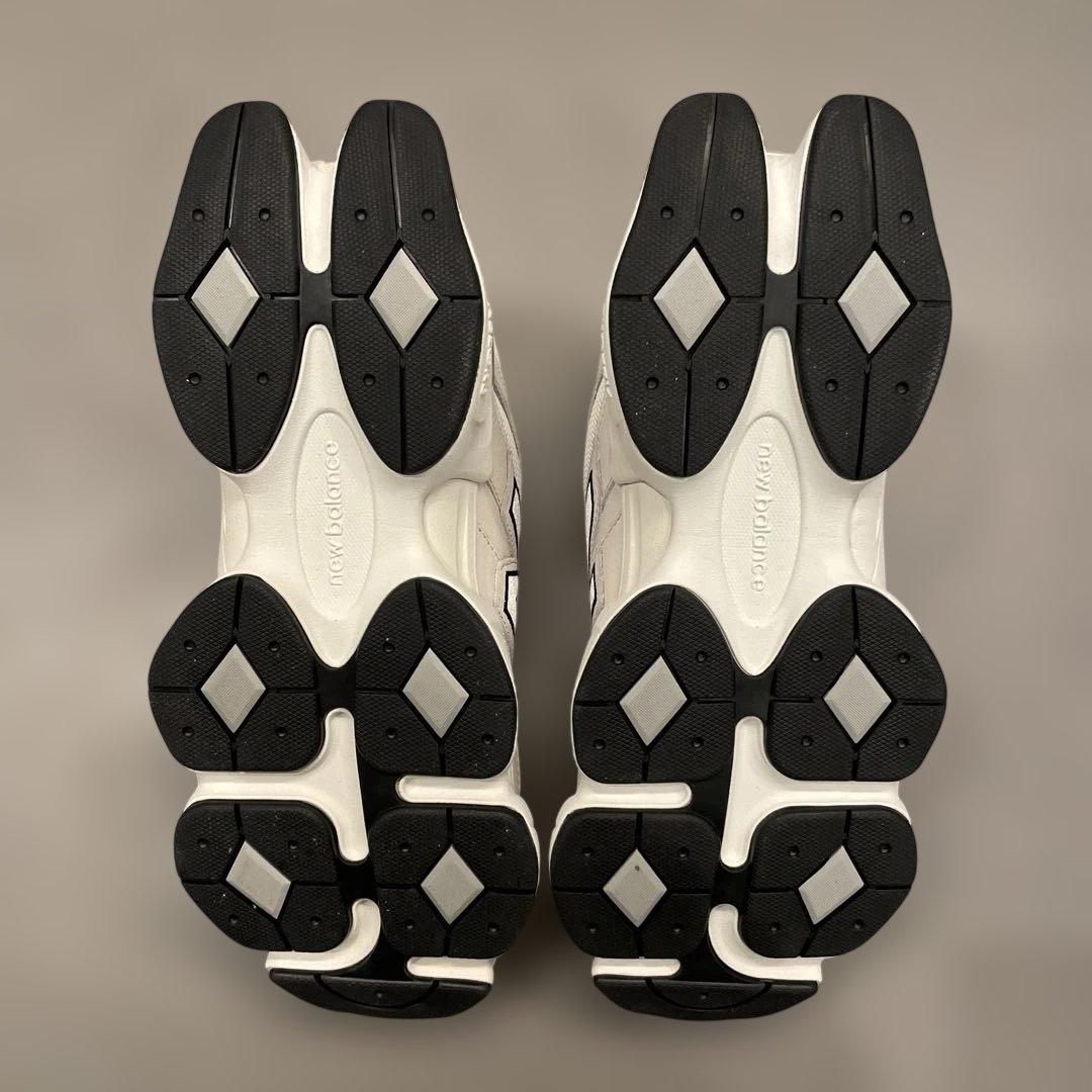 【新品未使用】NEW BALANCE 9060 US12