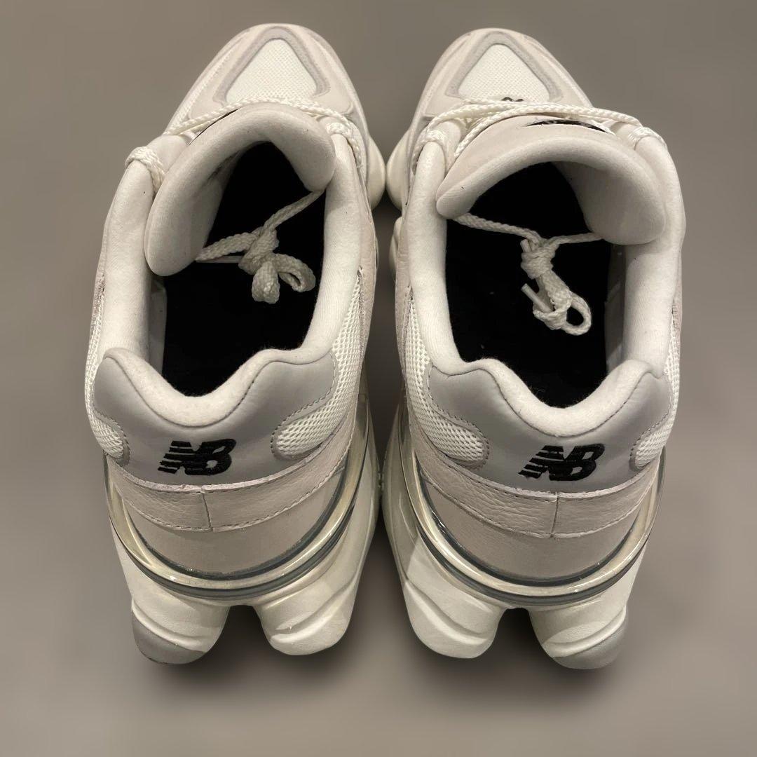 【新品未使用】NEW BALANCE 9060 US12