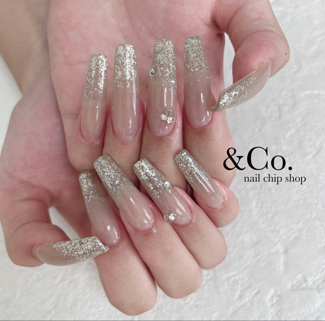 &Co. 高品質ネイルチップ【ヌーディー×ラメグラデーション】大人　美爪