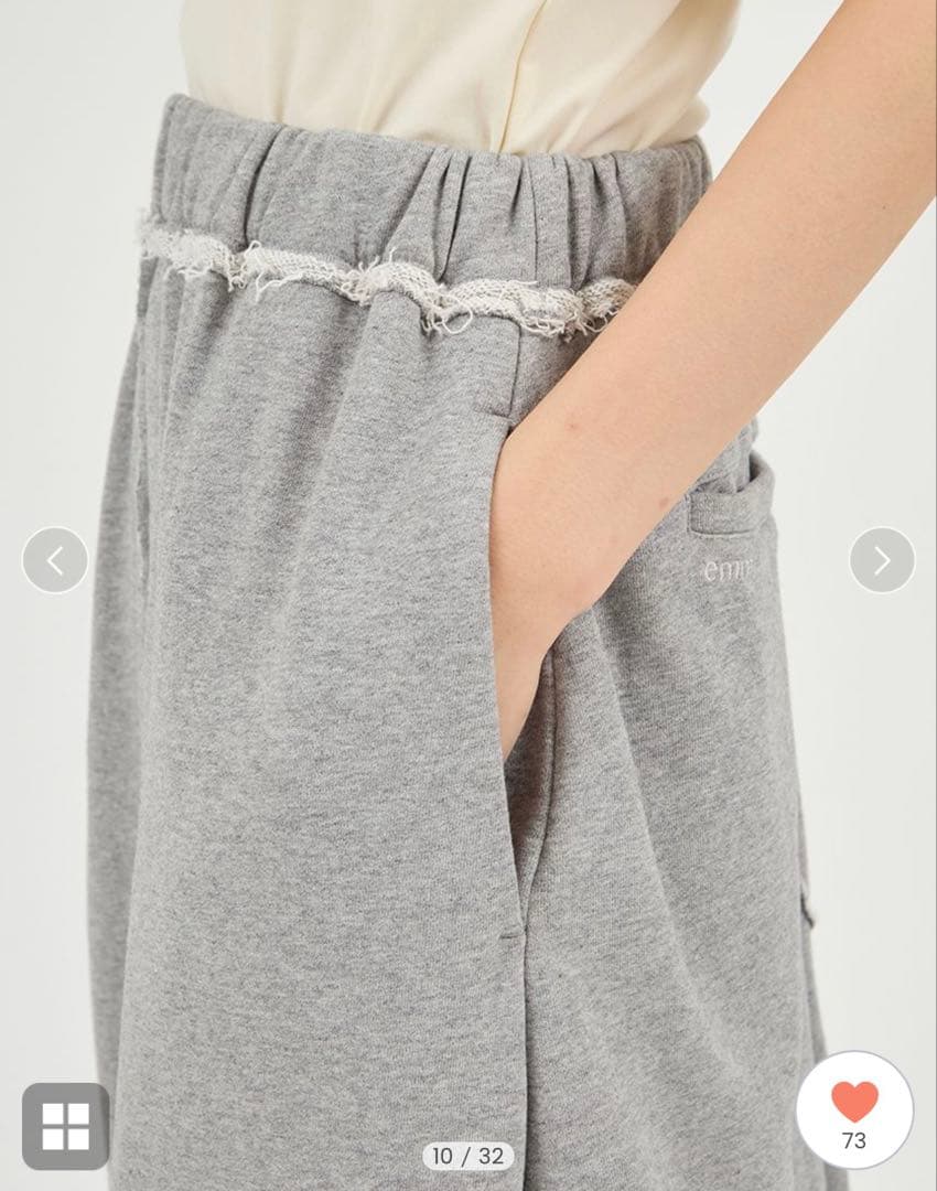 未使用に近い emmi スウェットマキシスカート