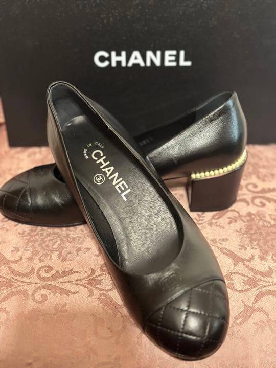 ままごん　　　　　シャネル　CHANEL ブラック　パンプス　未使用
