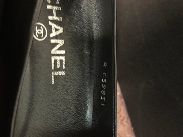 ままごん　　　　　シャネル　CHANEL ブラック　パンプス　未使用