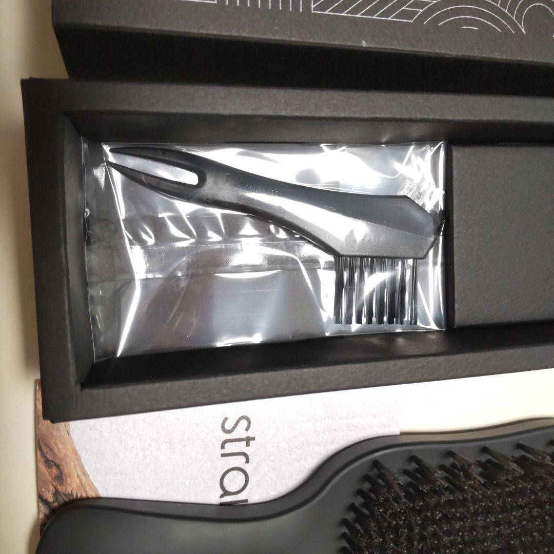 strainia Core Straight Brush 専用ボックス付き