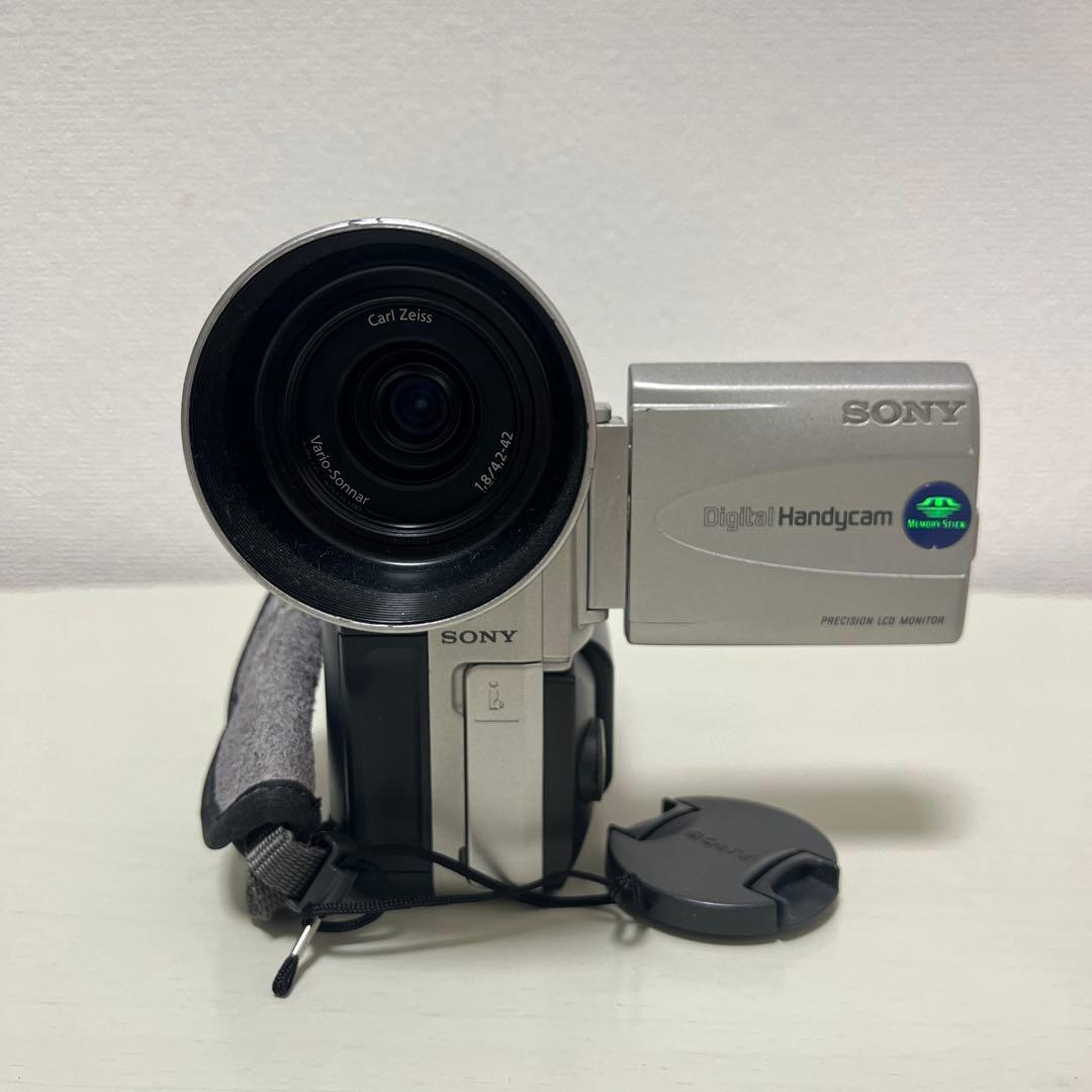 ビデオカメラ SONY miniDV HANDYCAM DCR-PC100