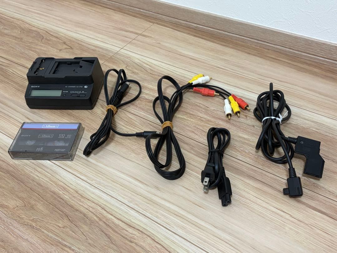 （動作確認済）SONY Hi8 Handycam 8ミリビデオカメラ