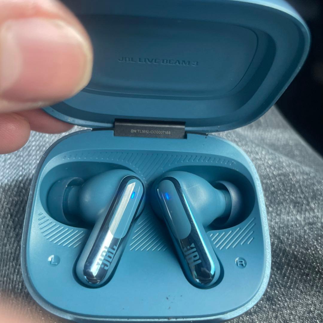 JBL LIVE BEAM 3イヤフォン ブルー