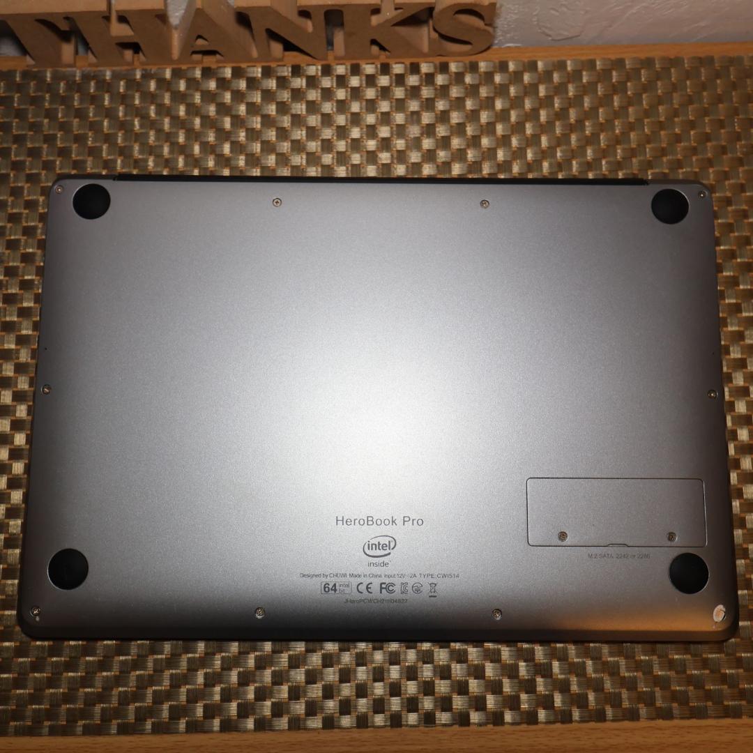 Win11公式対応！高年式2022！メ8G/SSD/フレームレス/無線/カメラ