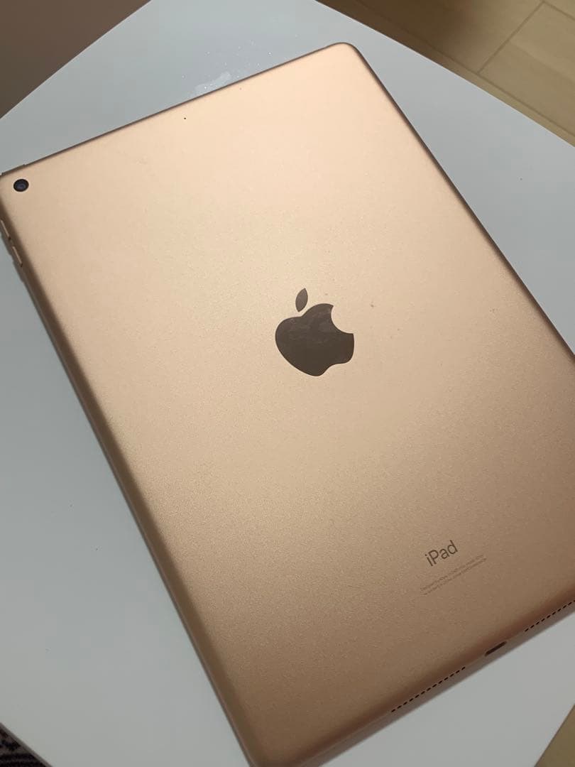 【送料込み匿名配送】iPad第7世代32GB +Apple pencil