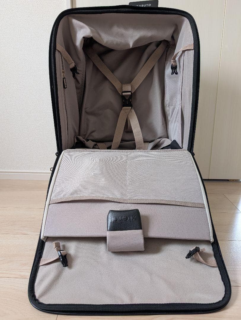 サイズ変更可能！旅好きの『欲しい』を詰め込んだ多機能スーツケースKABUTO
