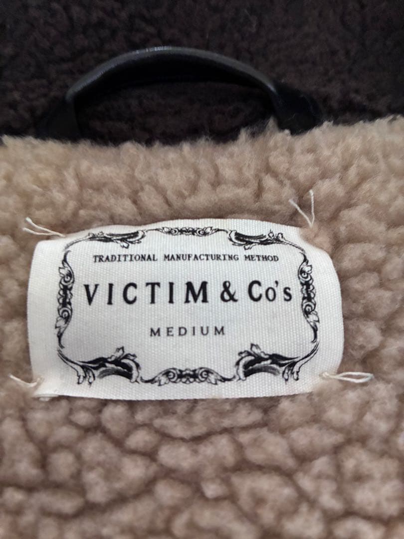 【！週末限定価格！】VICTIM ブラック レザーダブルカーコート