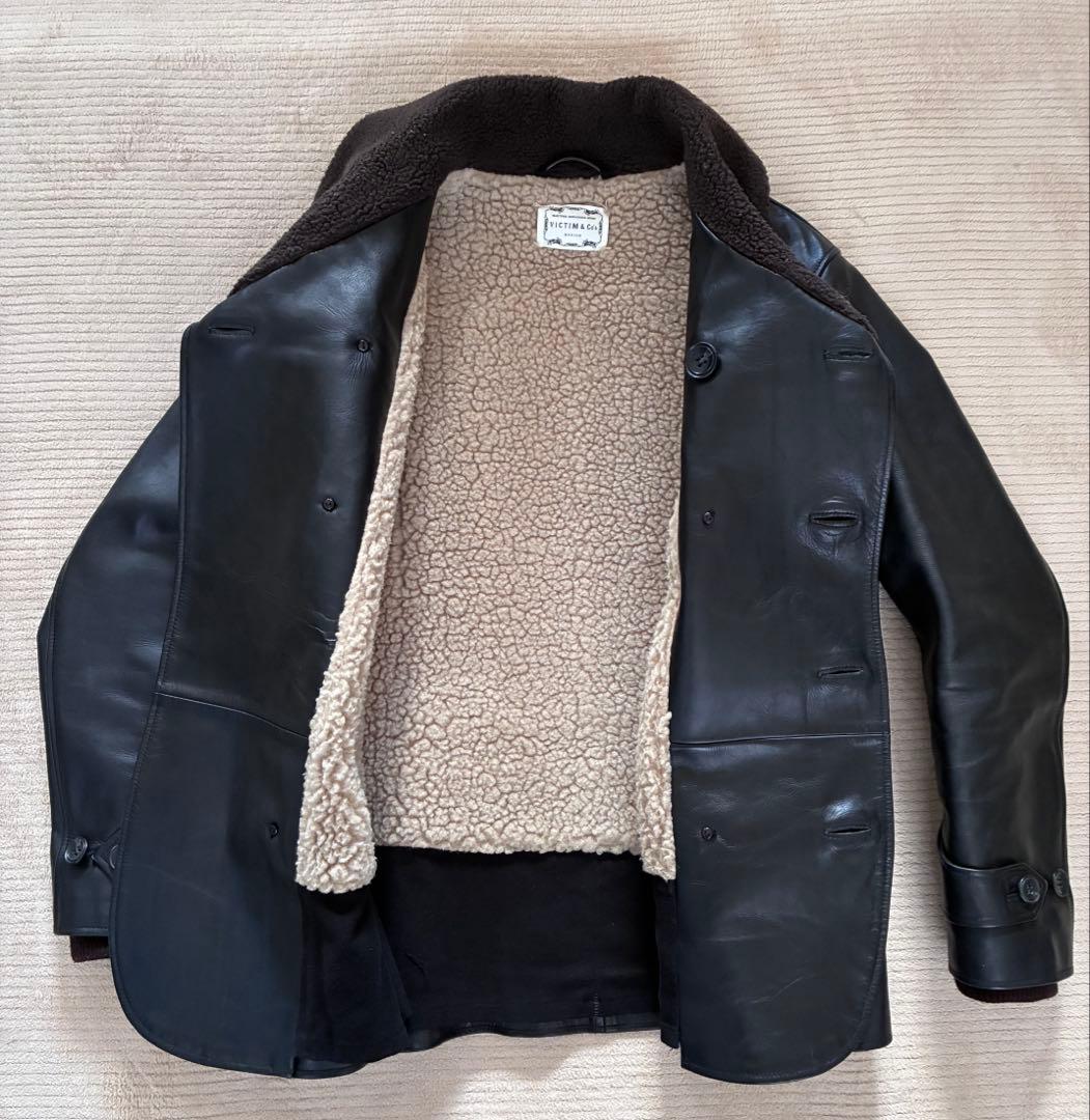 【！週末限定価格！】VICTIM ブラック レザーダブルカーコート