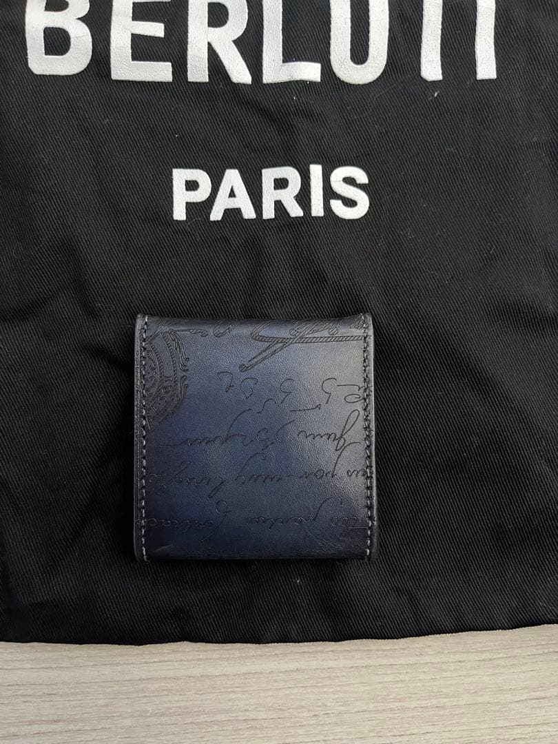 k*y様 ベルルッティ　ケース　値下げ