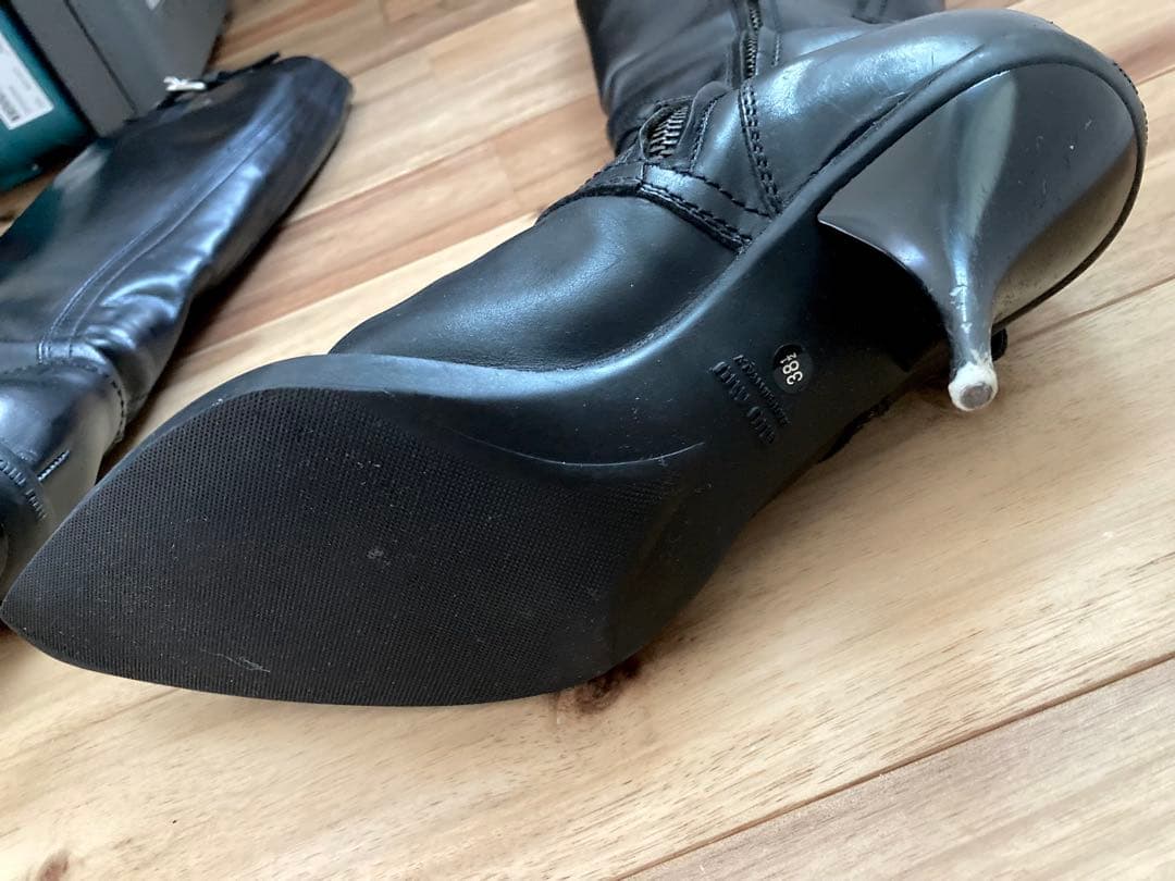 MIUMIUブラックレザー ロングブーツ 38.5