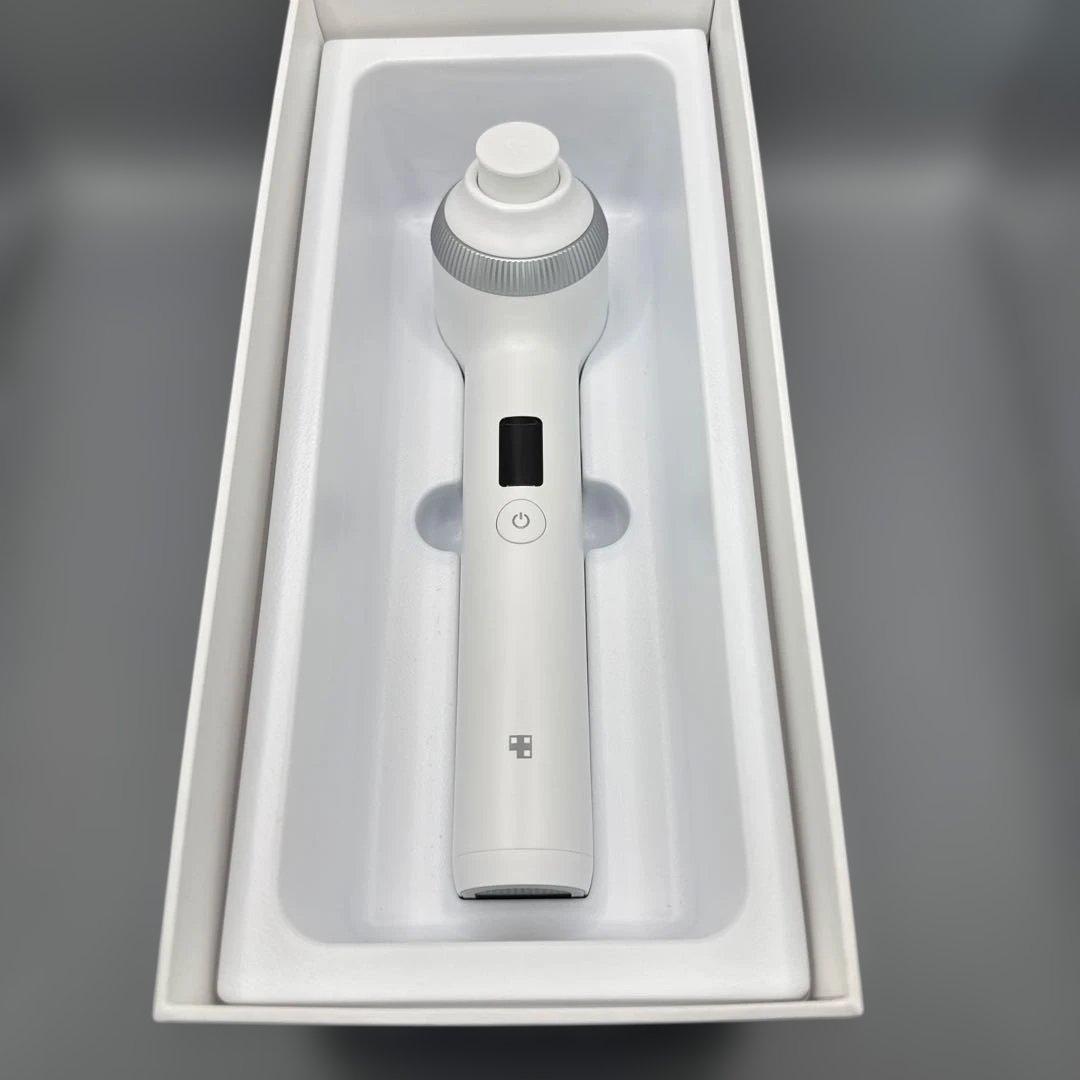 M1368 メディキューブ AGE-R ウルトラチューン40.68 美容機器