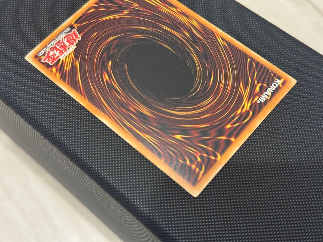 極美品 トライホーン・エビルナイト・ガーディアン 旧アジア 1st 遊戯王