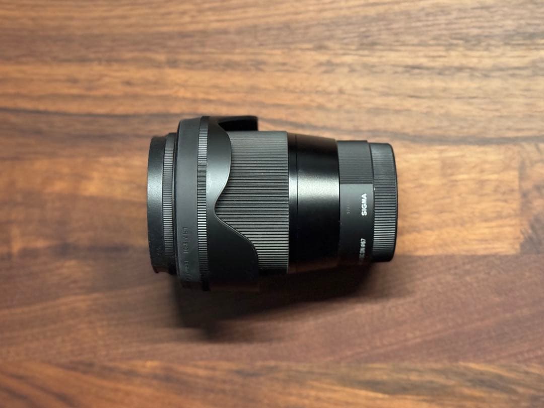 【新品未使用】 SIGMA Eマウント 16mm 単焦点レンズ フィルター付