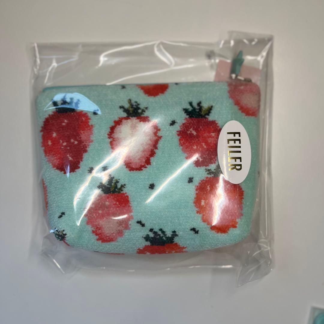 【新品未開封】フェイラー ちいかわ ハチワレ ストロベリードット ポーチ（大）