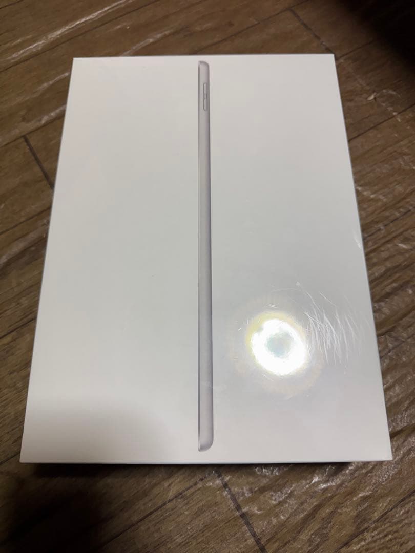 iPad（第9世代） Wi-Fiモデル 64GB シルバー