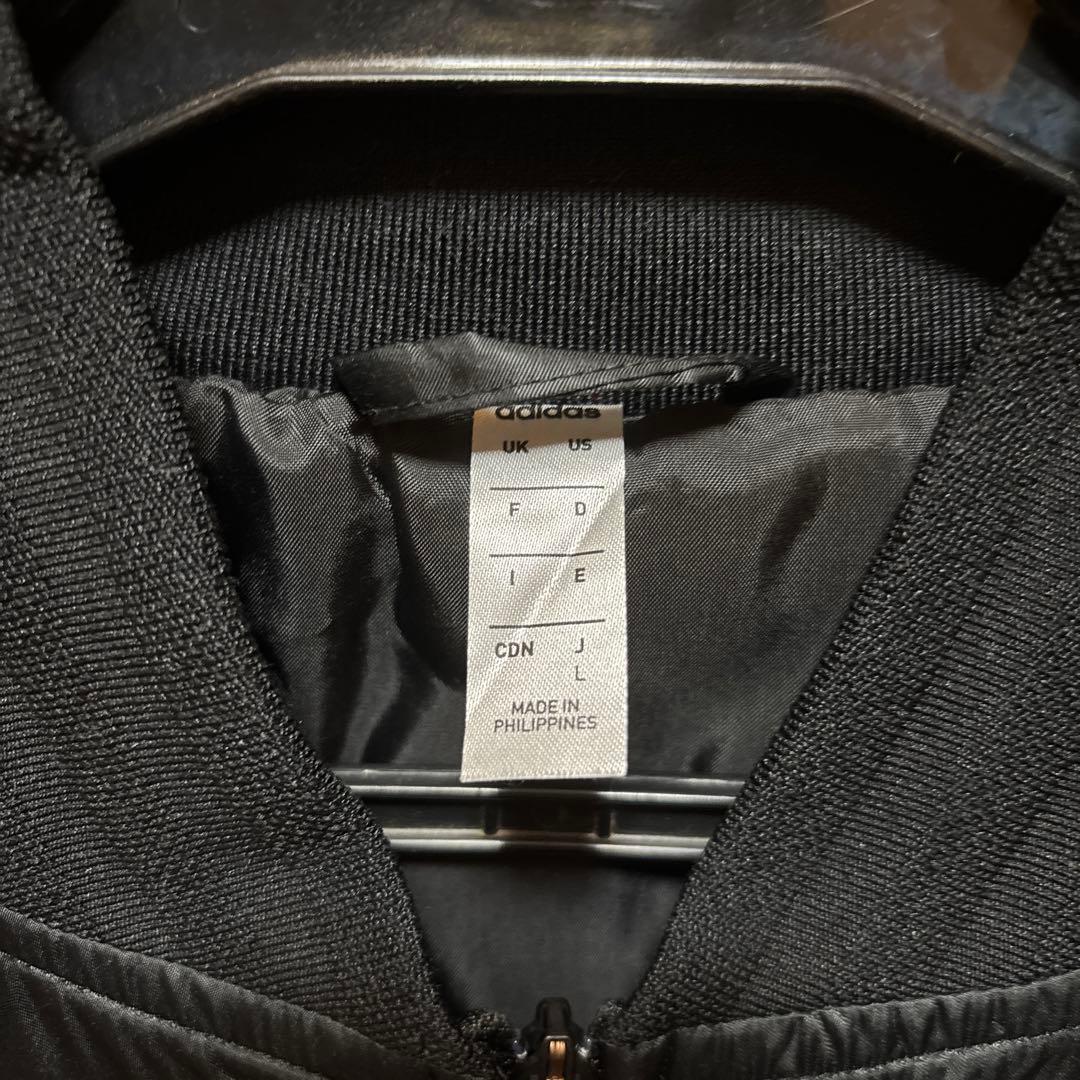 adidas オールブラックス スカジャン