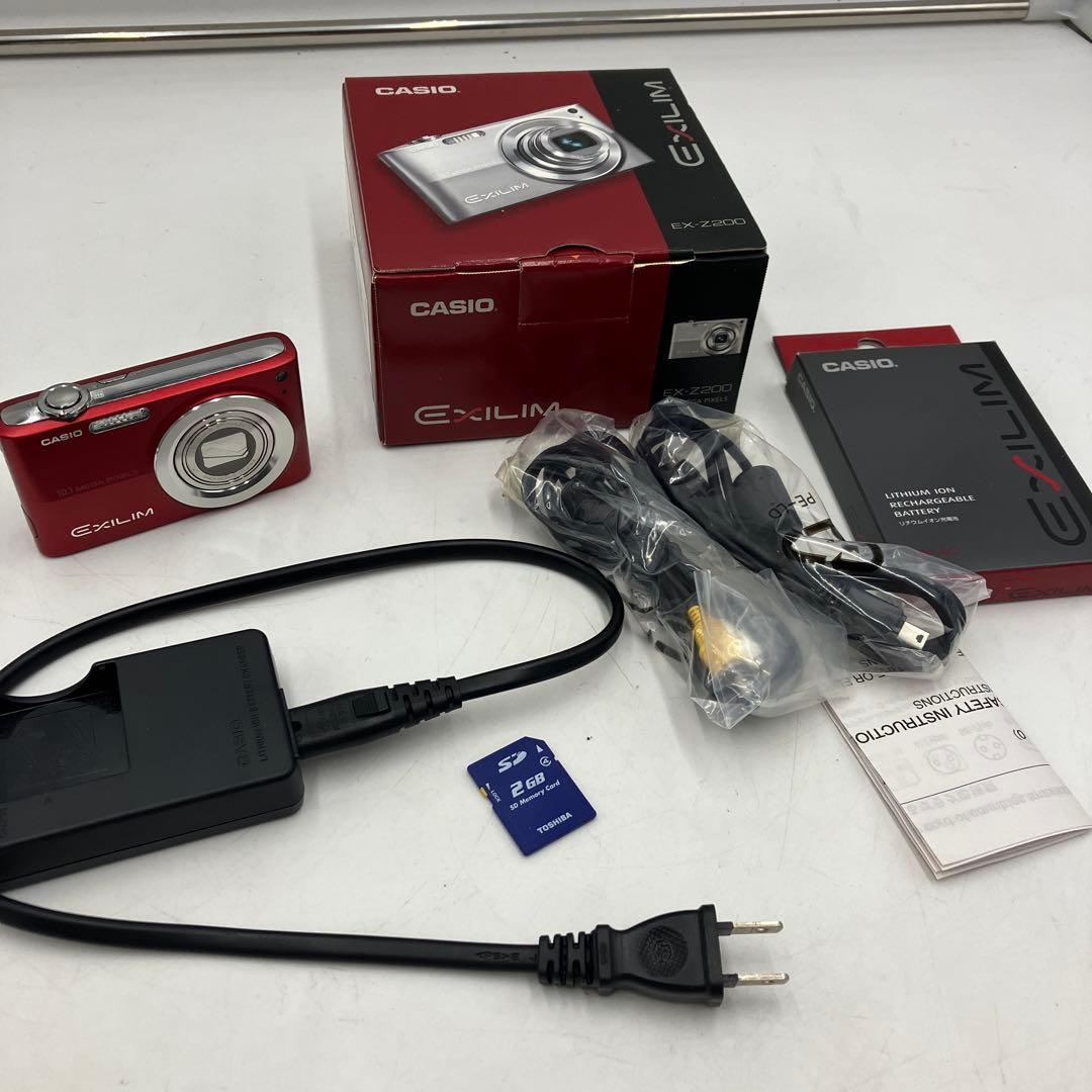 超美品　CASIO EX-Z200 コンパクトデジタルカメラ