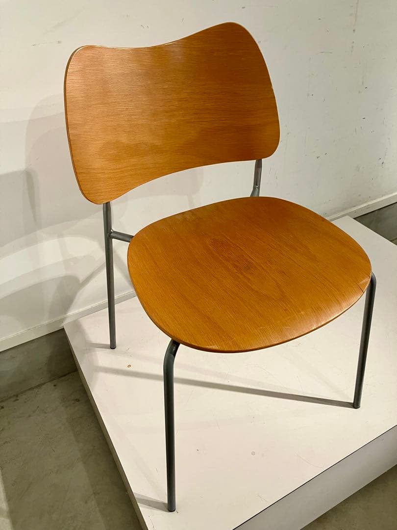 北欧 スウェーデン、ラムホルツ社の椅子、ヤコブセン、ウェグナー、オールド、レトロ