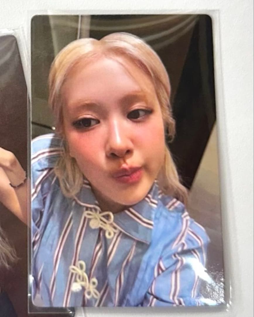 BLACKPINK ロゼ rosie 成都ポップアップ トレカ A