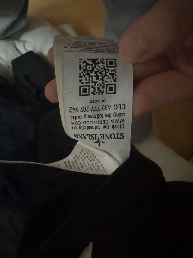 Stone  ストーンアイランド スウェット ブラック