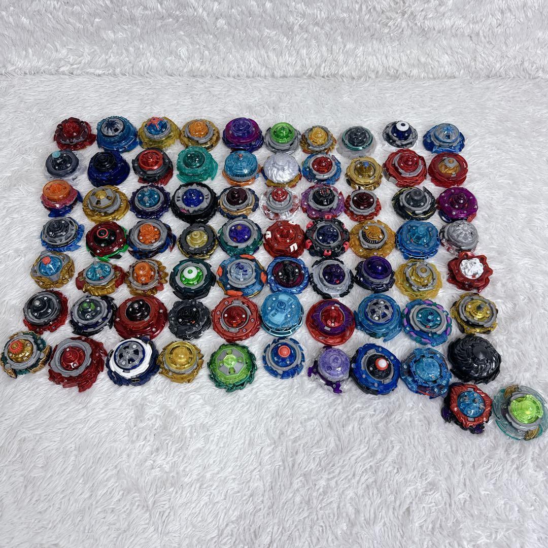 【大量】ベイブレードバースト 計72点 引退品 まとめ DB DU 付属パーツ有