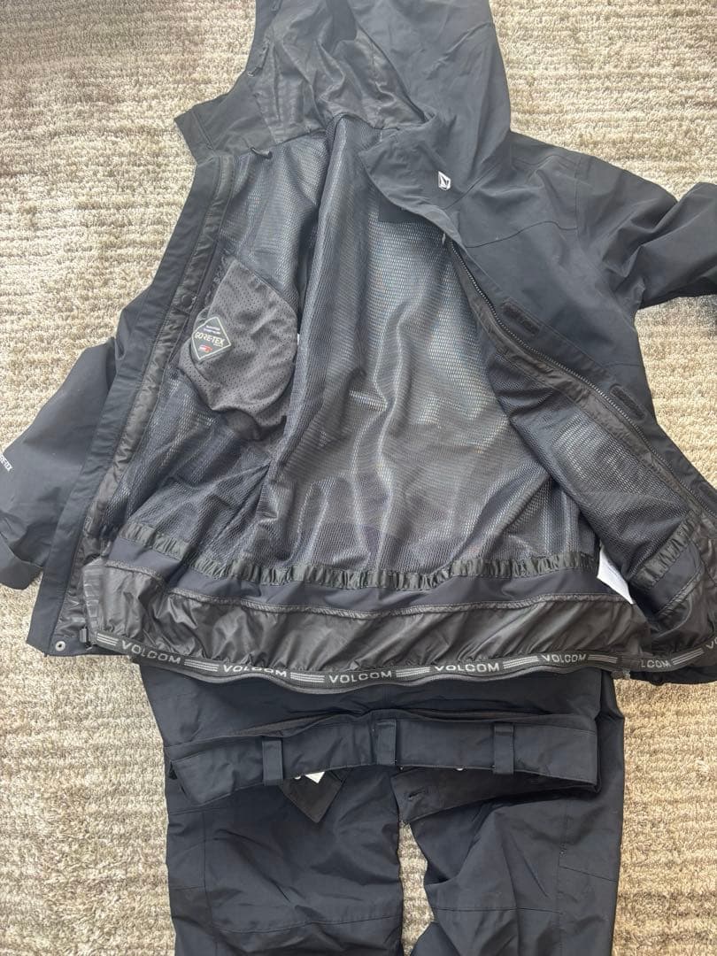 VOLCOM / GORE TEX /  BORD WEAR上下セット