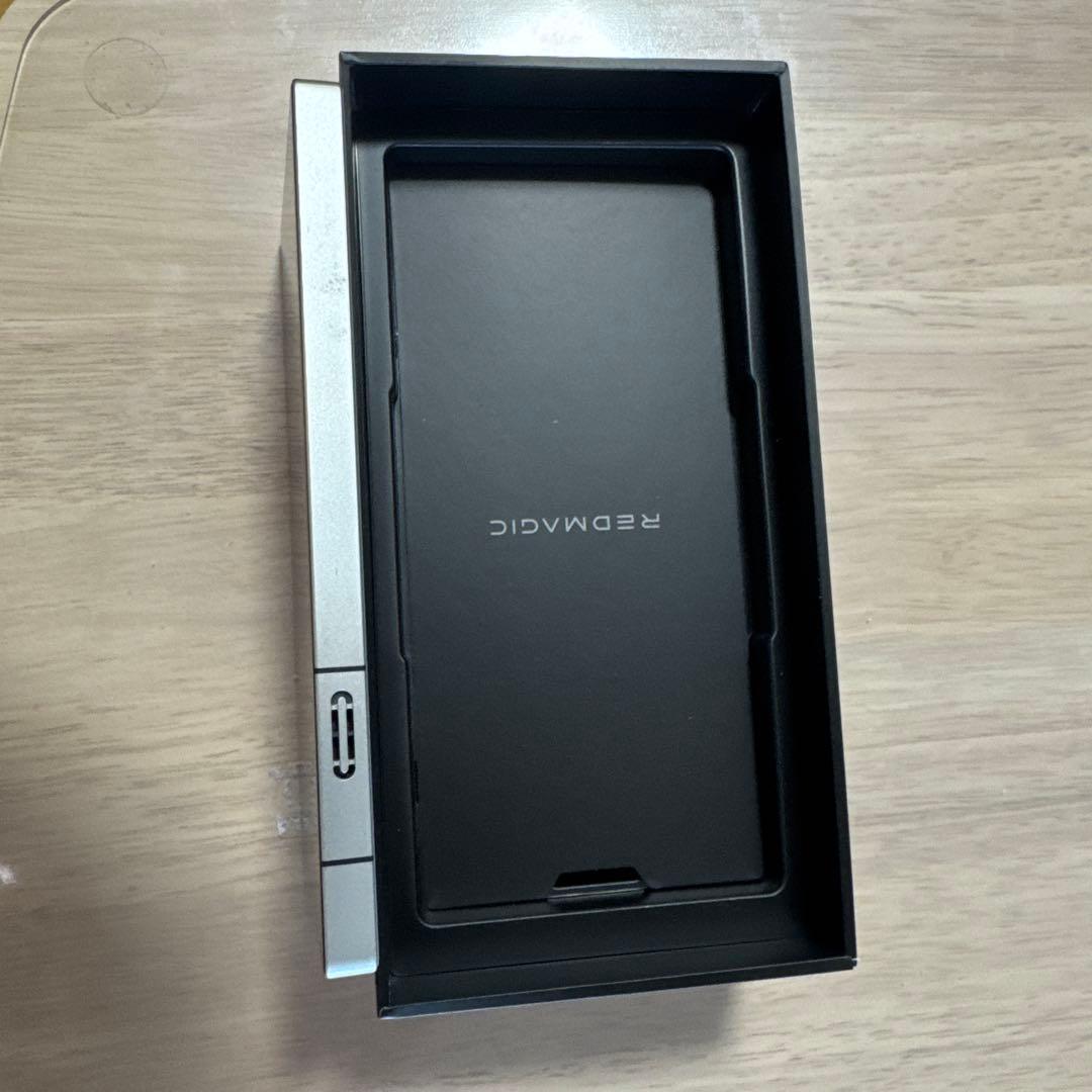 REDMAGIC 10 PRO ホワイト 本体