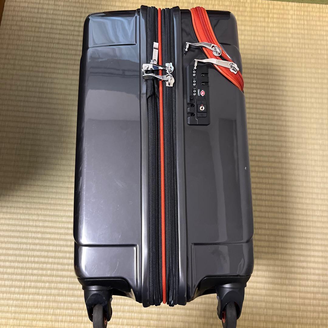 HIDEO WAKAMATSU スーツケース ジッパー 拡張機能付き ブラック