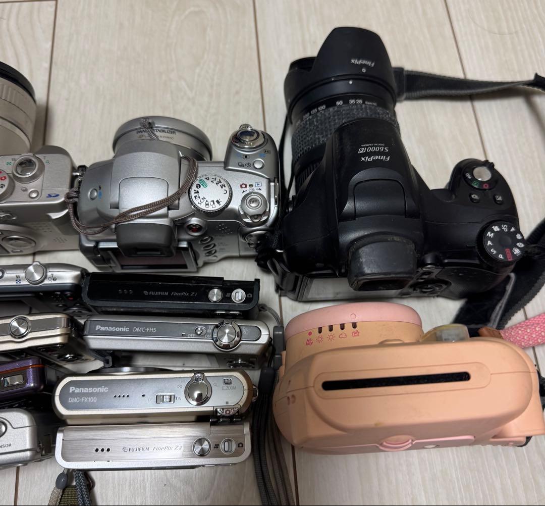 デジタルカメラ　17点セット　(未確認) (ジャンク品)