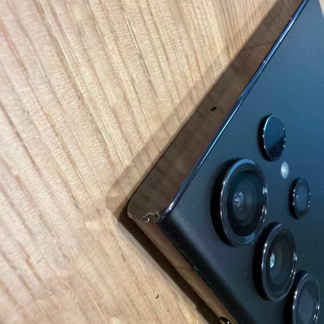 Samsung Galaxy S23 Ultra本体　ブラック