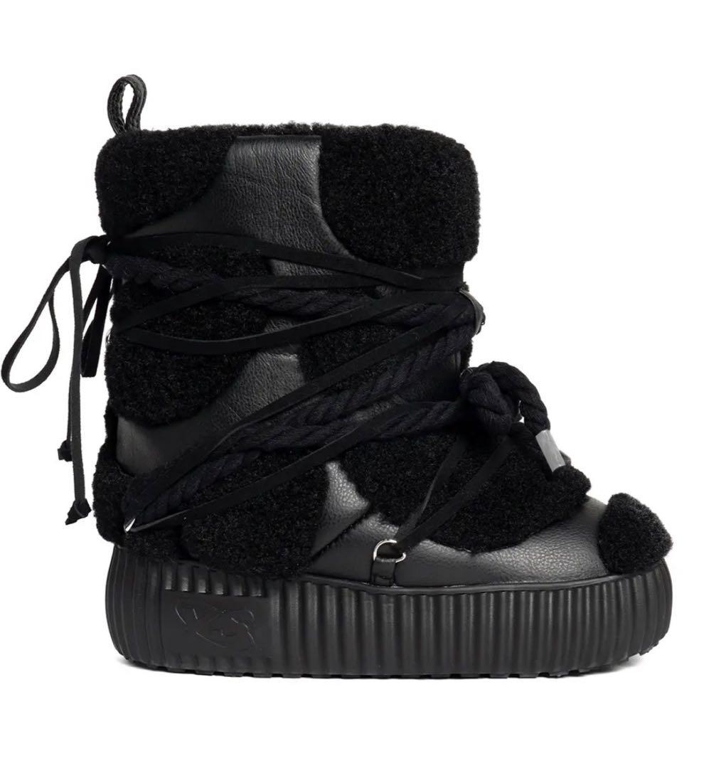 新品未使用 Yellow Shortboots ラッピング済み