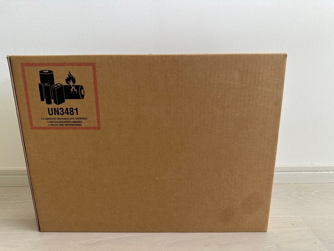 MacBook本体 MacBook Pro MK183J/A