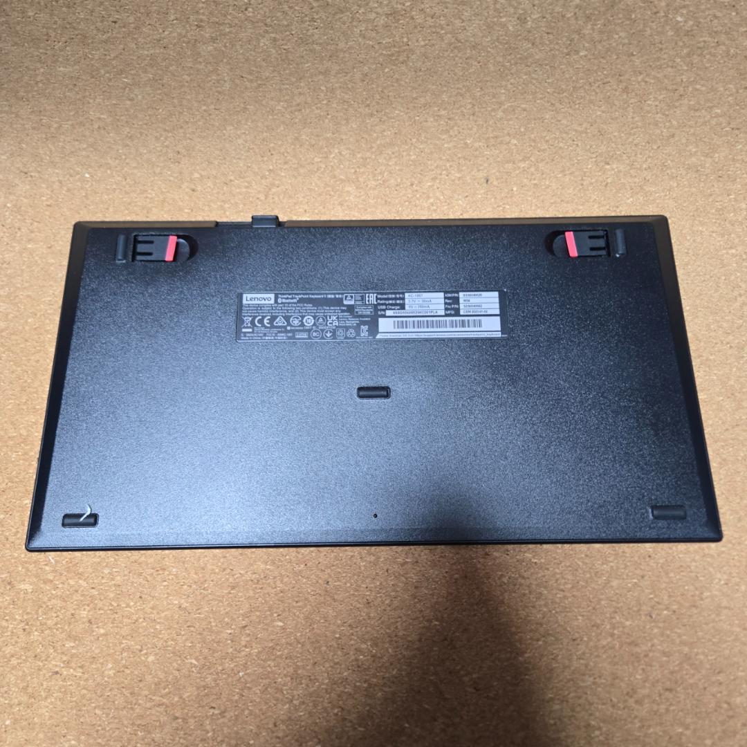 Lenovo トラックポイント キーボード II 英語 ワイヤレス US